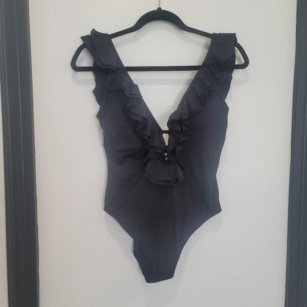 MICHAEL KORS Black Ruffle Low Back One Piece Swimsuit Size 10 Resortwear